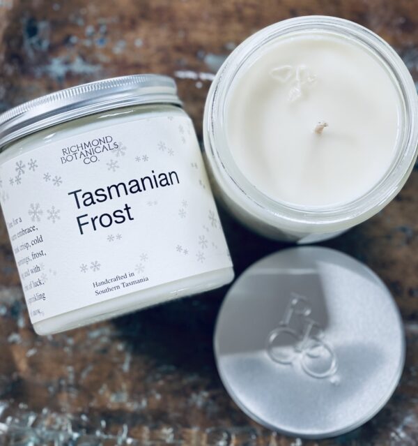 ARTISAN CANDLE. Tasmanian Frost